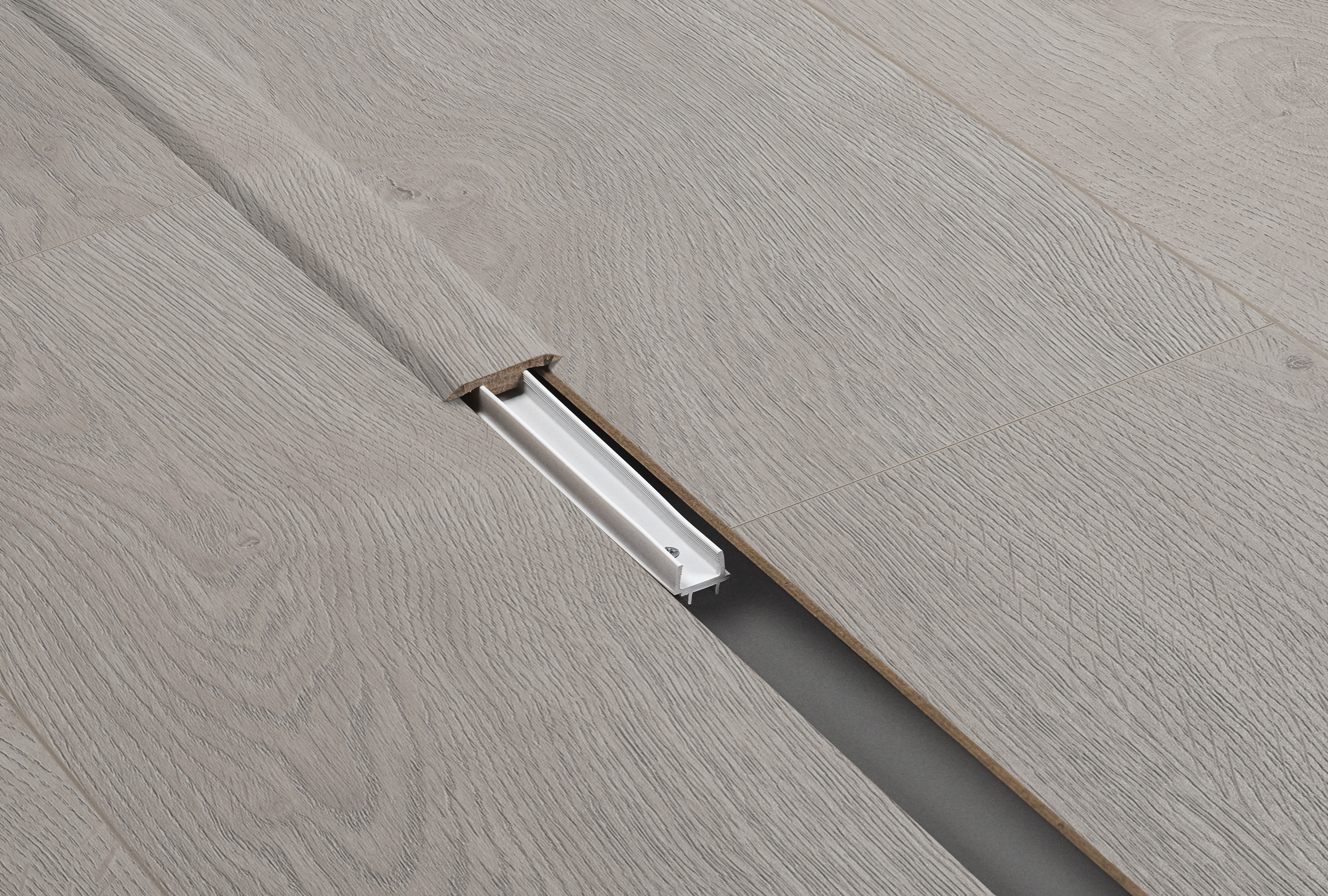 Barre jonction Jazz Xl Lgt Grey 2,4M Pour parquet stratifié 2400x40x8mm