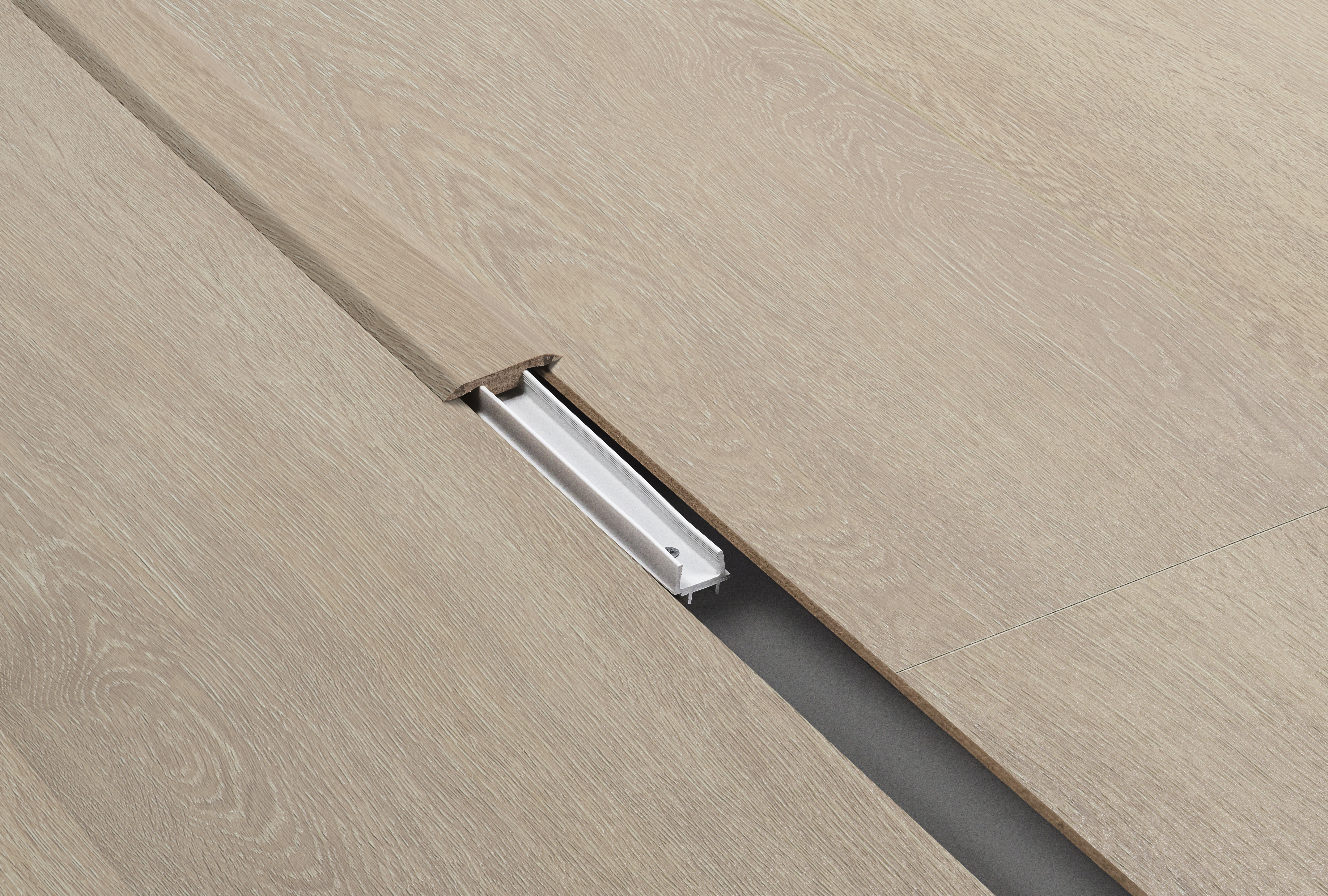 Barre jonction Rossini Oak 2,4M Pour parquet stratifié 2400x40x8mm