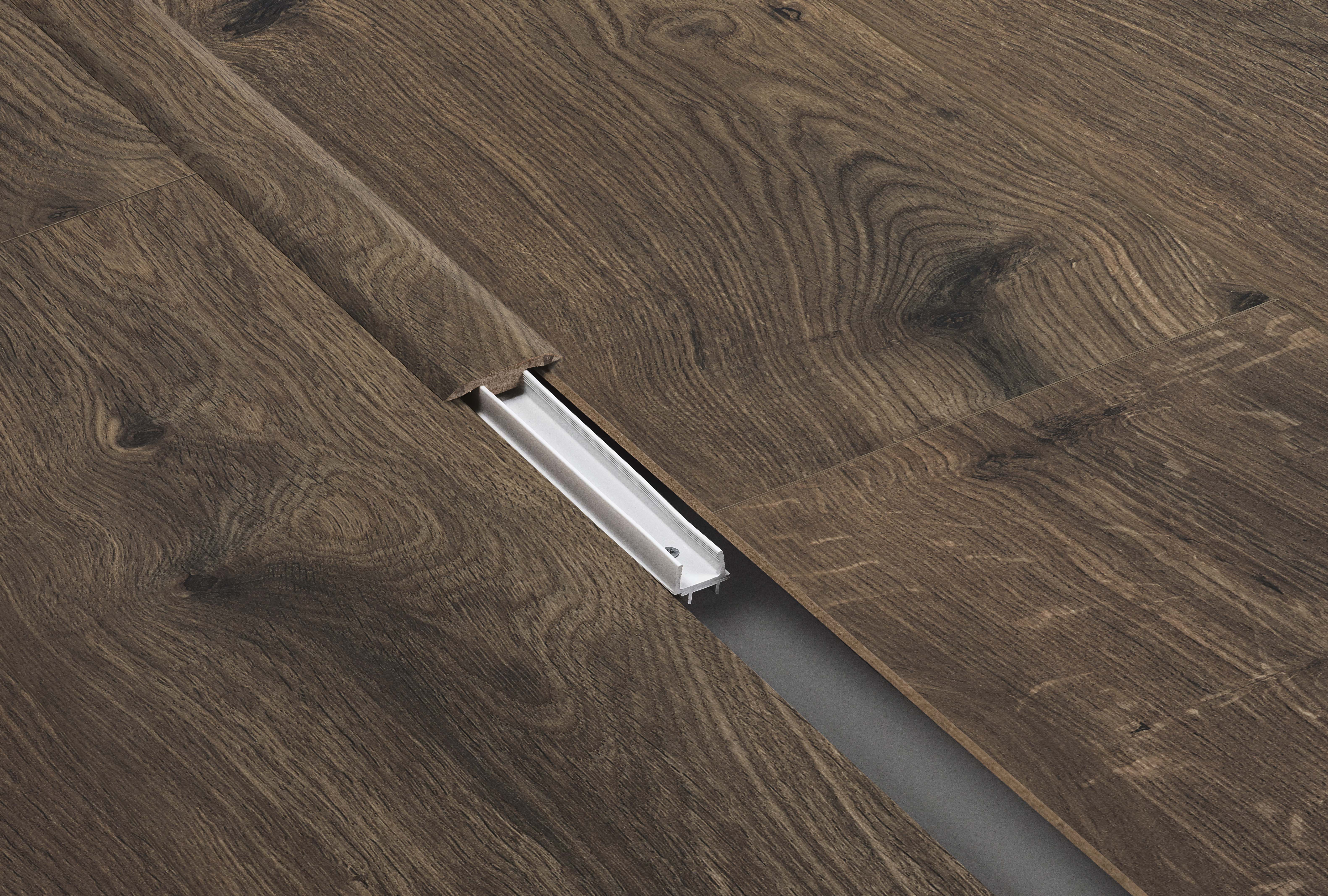 Barre jonction Gyant Dark Brown 2,4M Pour parquet stratifié 2400x40x8mm