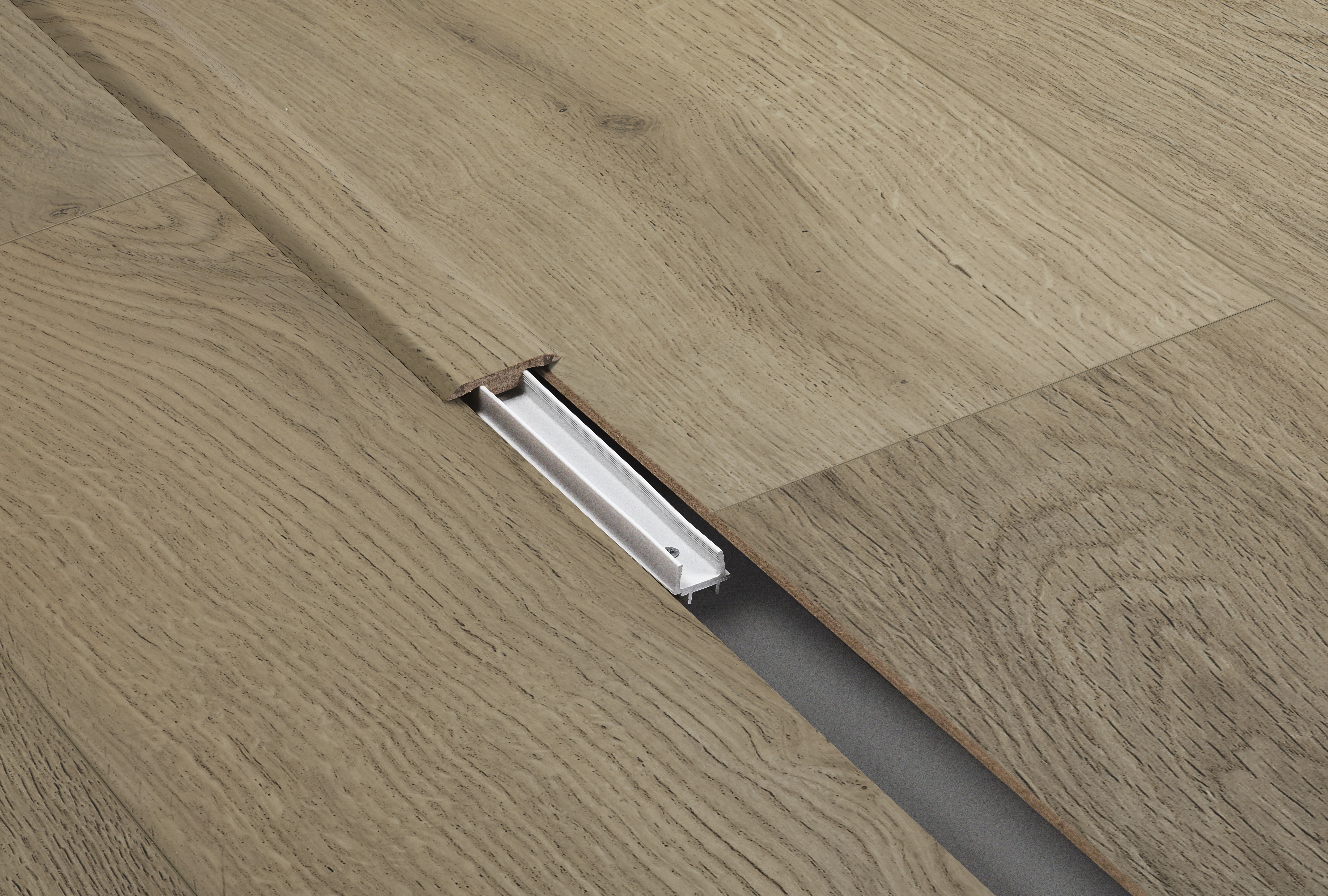 Barre jonction Gyant Lgt Natural 2,4M Pour parquet stratifié 2400x40x8mm