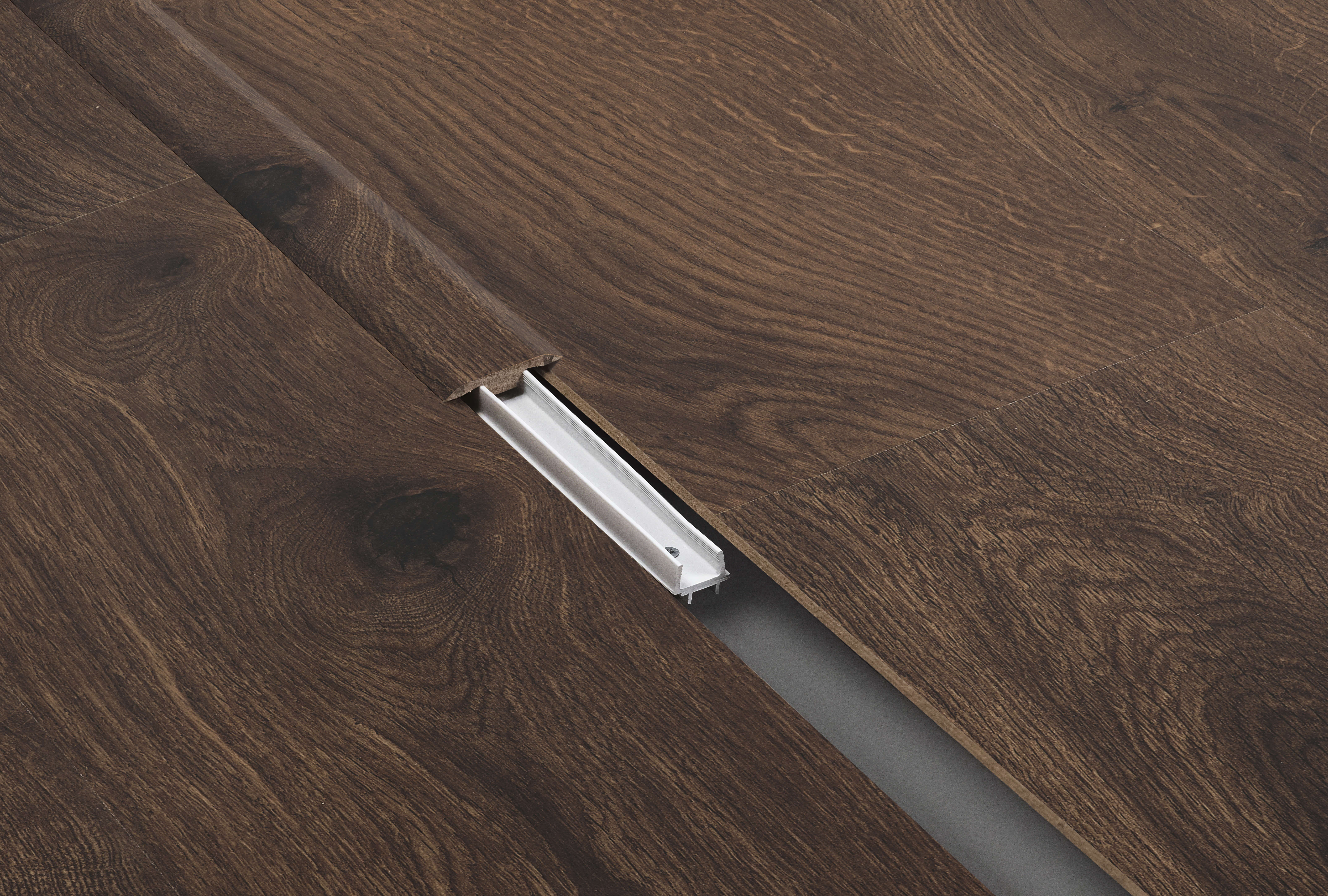 Barre jonction Gyant Warm Brown 2,4M Pour parquet stratifié 2400x40x8mm