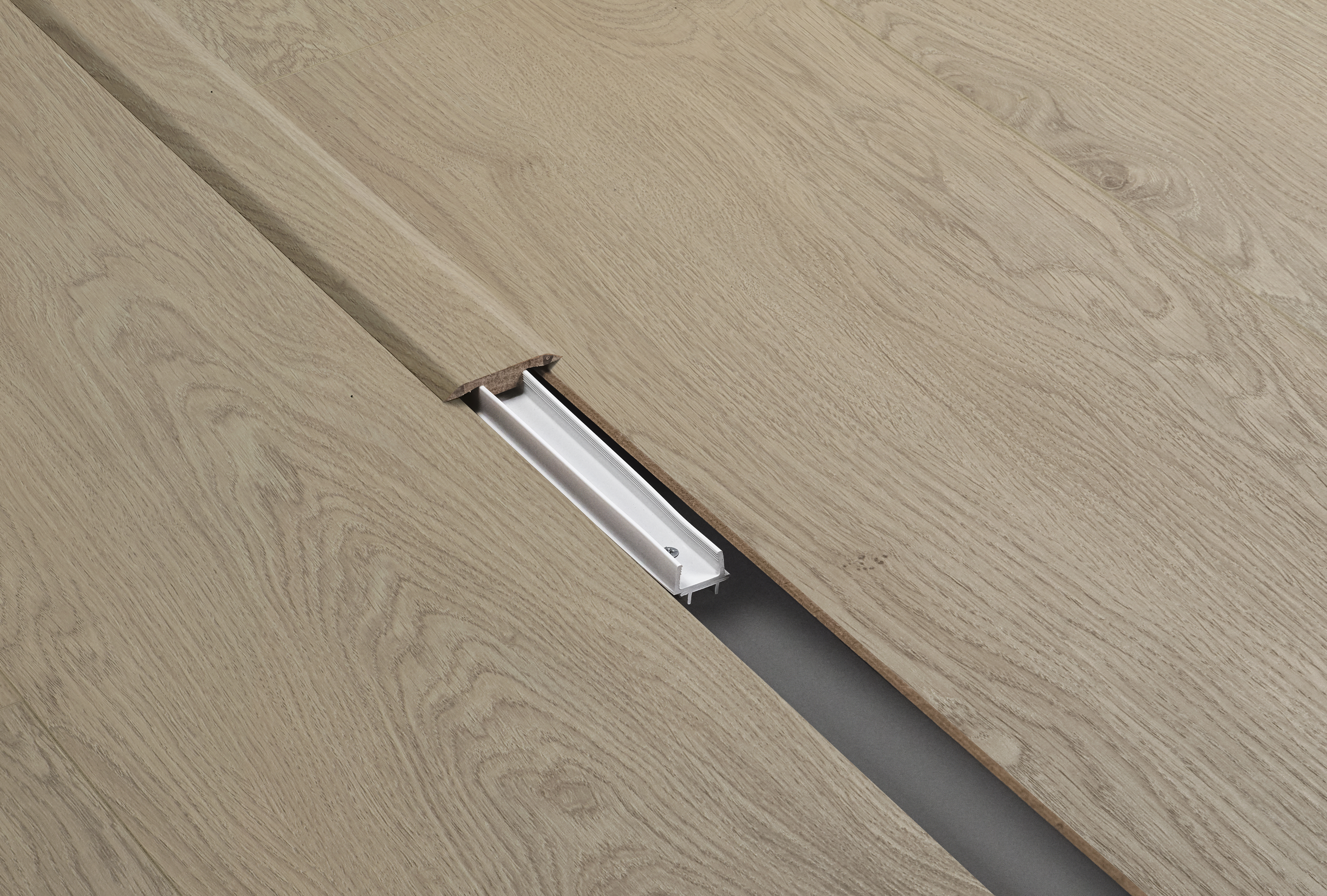 Barre jonction Lily Oak 1M Pour parquet stratifié 1000x40x8mm