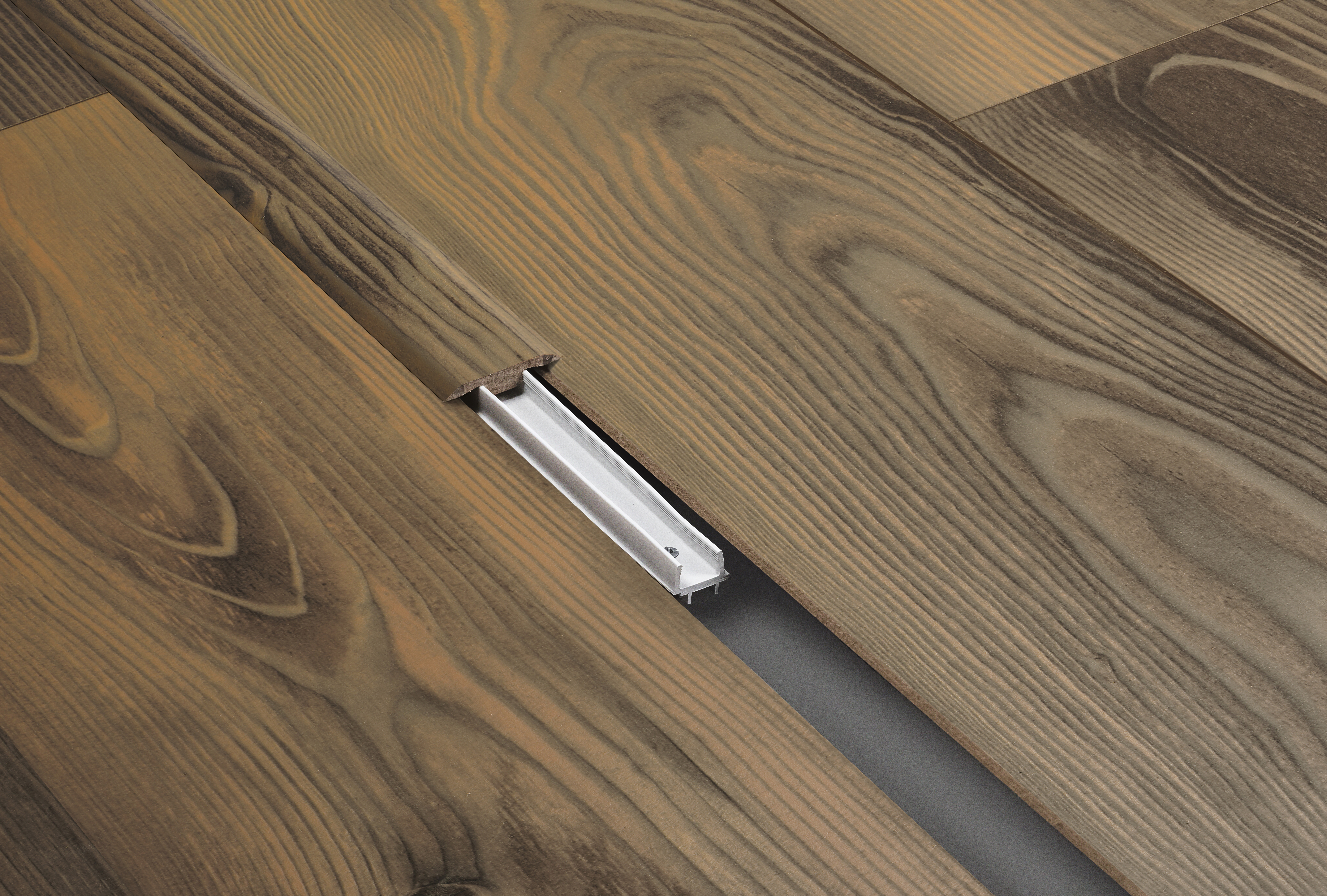 Barre jonction Ragnar Warm Nat 2,4M Pour parquet stratifié 2400x40x8mm