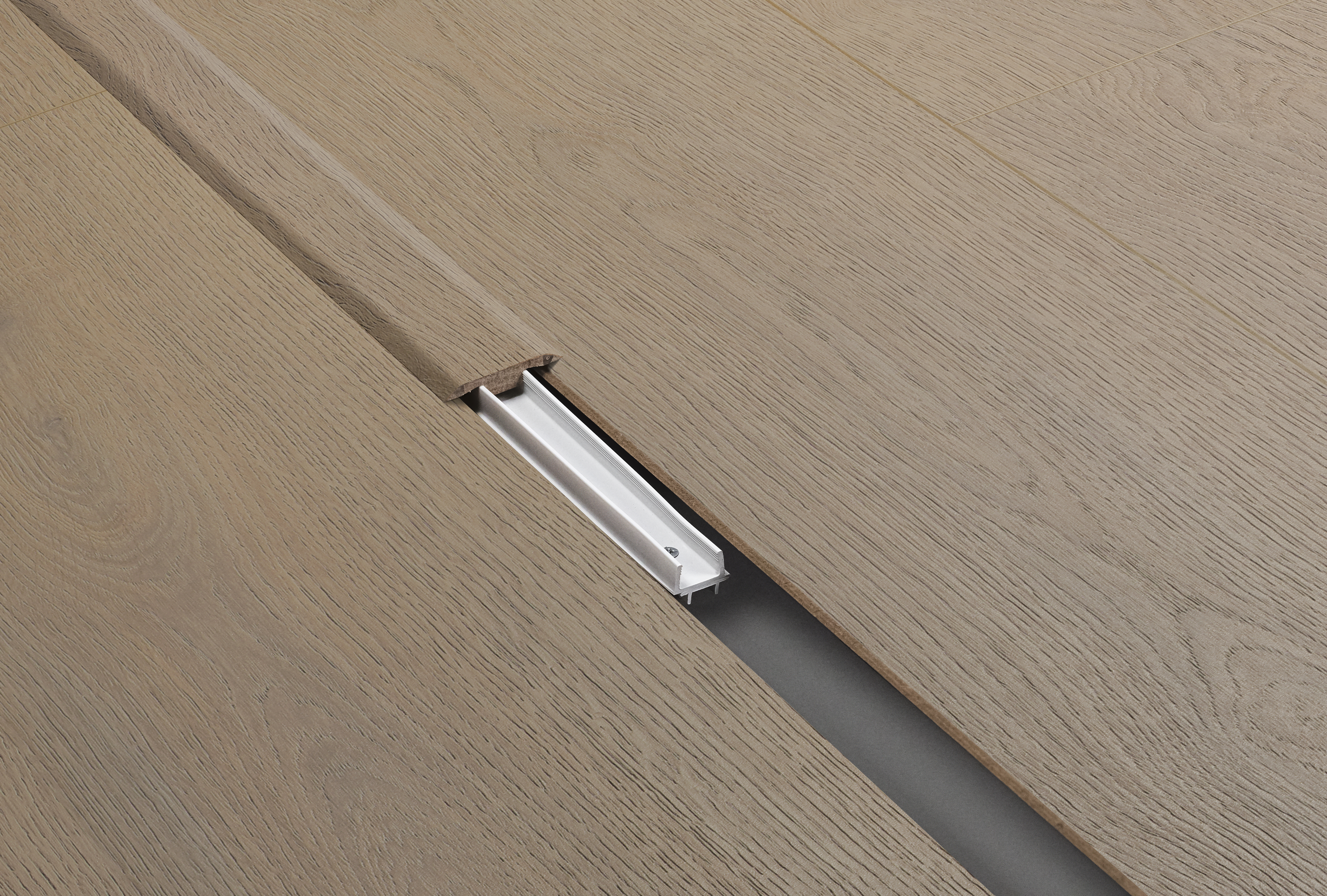 Barre jonction Select Lgt Brown 2,4M Pour parquet stratifié 2400x40x8mm